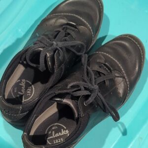 Clarks Classic Black Lace-Up Shoes
